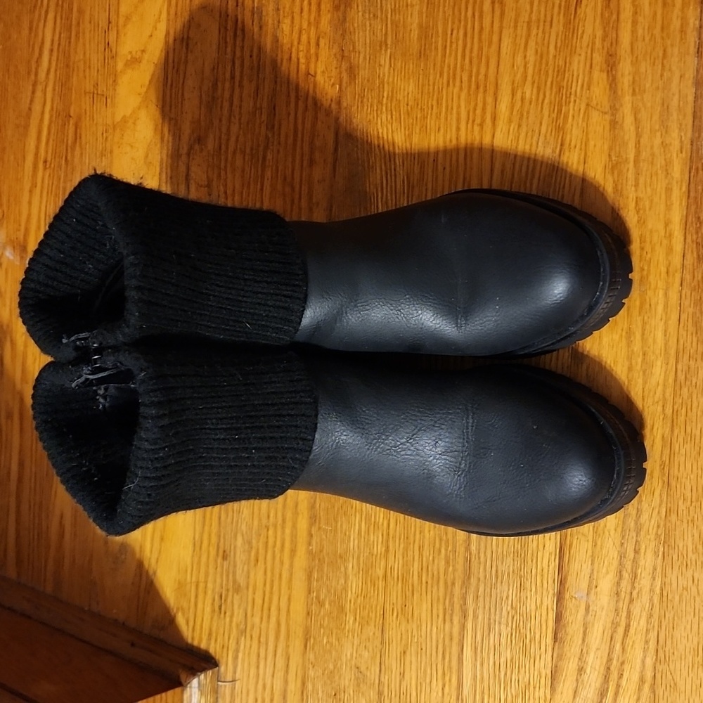 Black Life stride boots